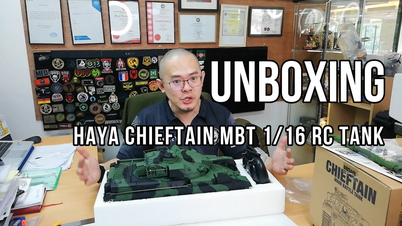 UNBOXING HAYA Chieftain RC Tank