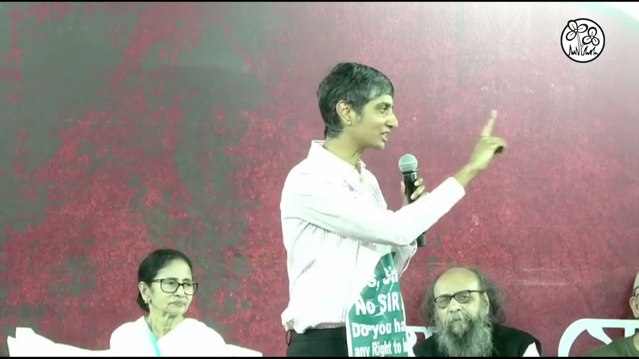 বিজেপির ষড়যন্ত্রের বিরুদ্ধে সরব মেনকা গুরুস্বামী