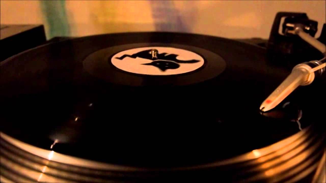 Frightened Rabbit - Square 9 [Sign The Greys]