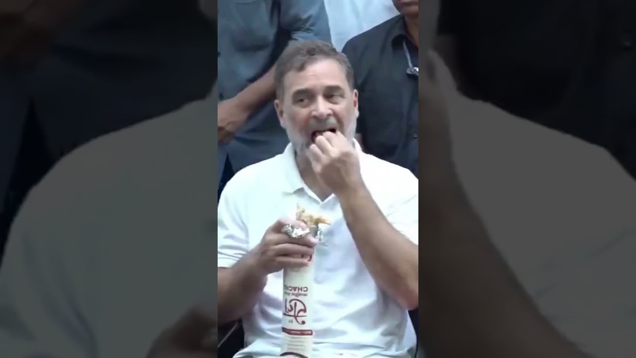 Watch: Rahul Gandhi's Kathi Roll & Diet Coke Break At Sit-In With Pellet Gun Victim