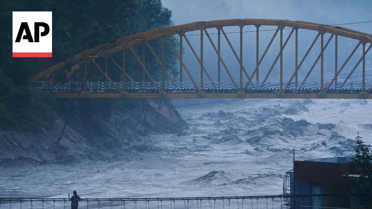 Man in Nepal lost 'everything' in flash floods 'right in front of my eyes'
