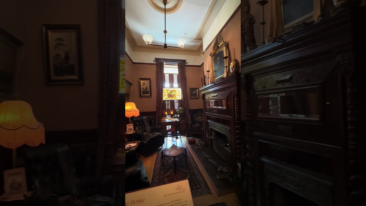 Smoke Room in the Victorian Era | Viral Smoke Room tours