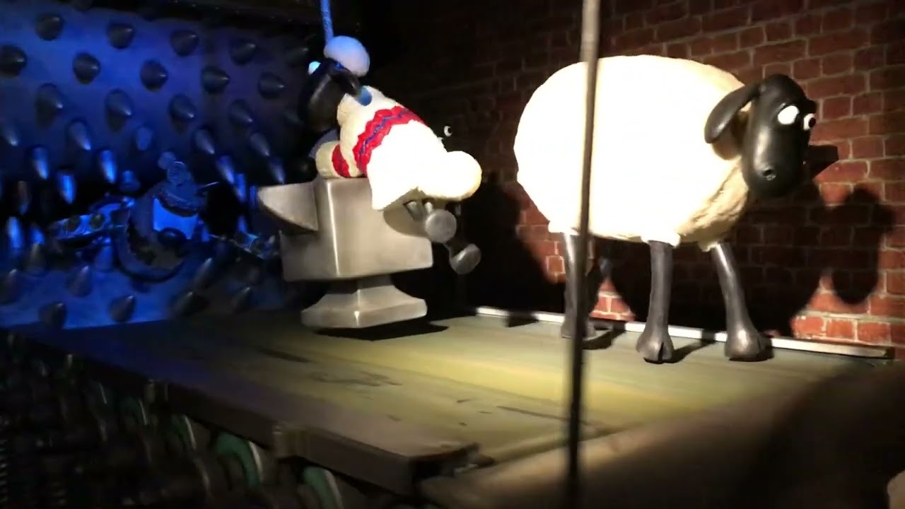 Wallace & Gromit ride 🧀 🎢 at Blackpool Pleasure Beach 🏖️