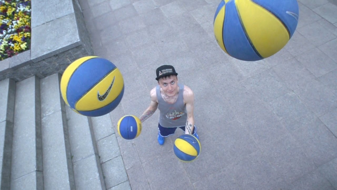 SLow Mo 4 Basketball Juggling (Sky-Star)