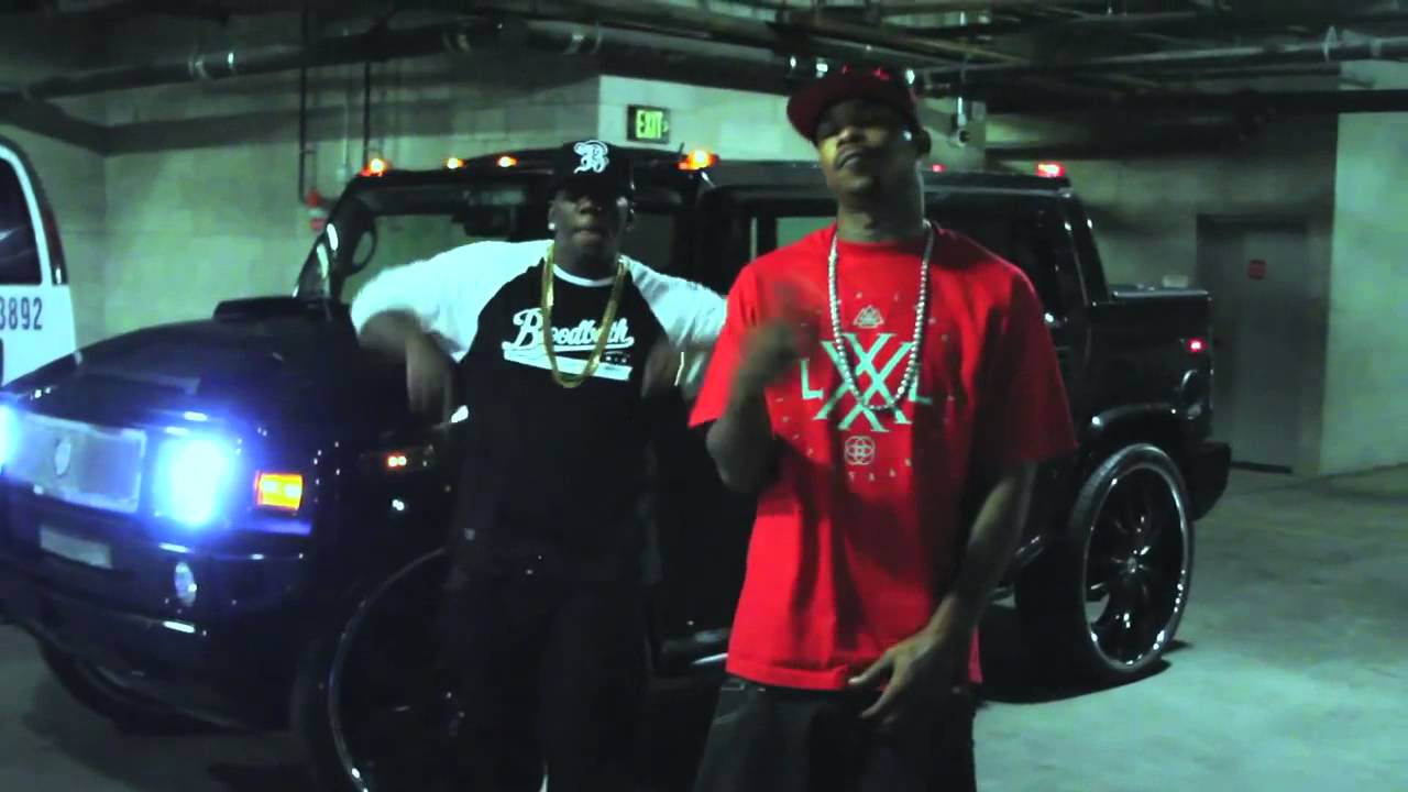 Compton Menace Ft. Blac Owt - Things Change