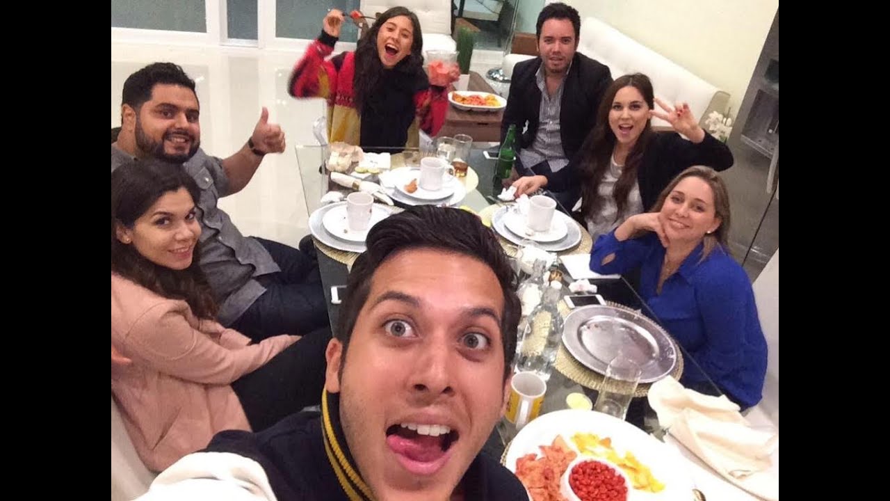 ¡OTRA NOCHE YOUTUBERA! | KARLA CELIS VLOGS