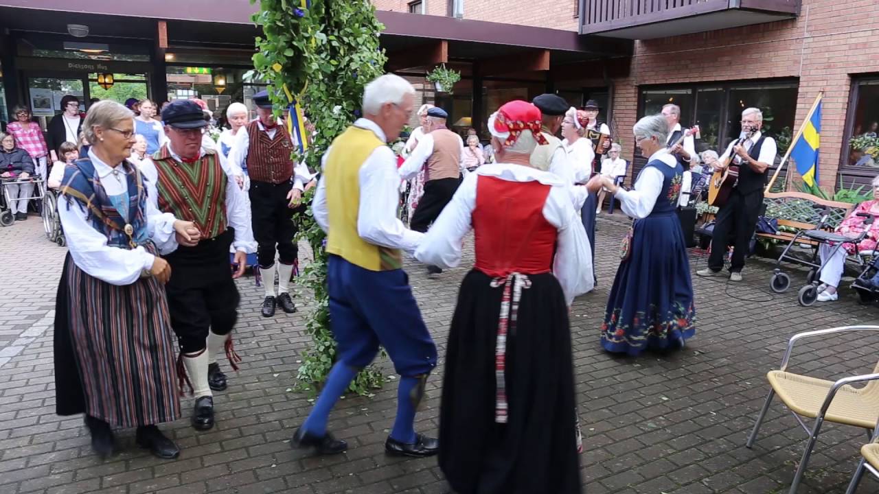 Rödluvan,Bullingen,Örebrohambo