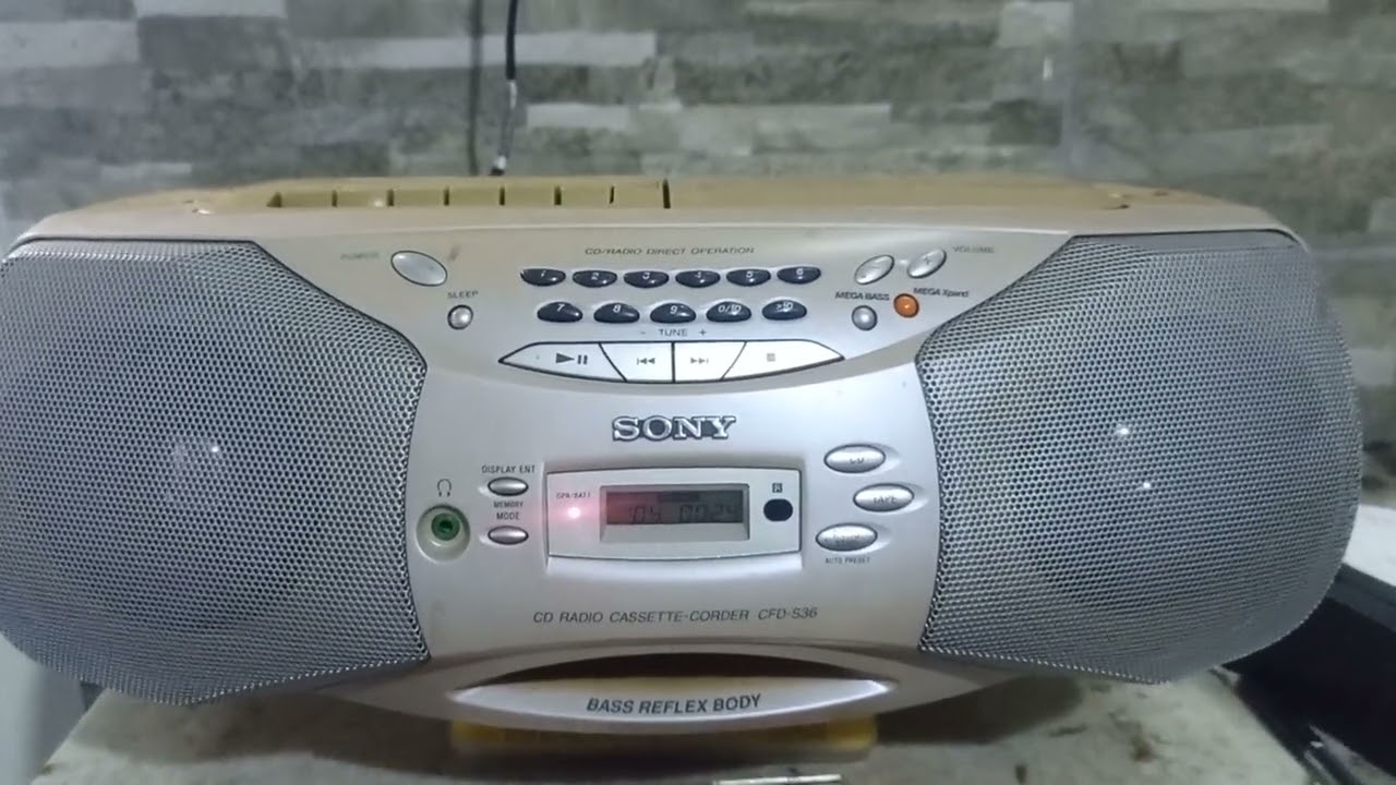 RADIO GRABADORA SONY CFD-S36