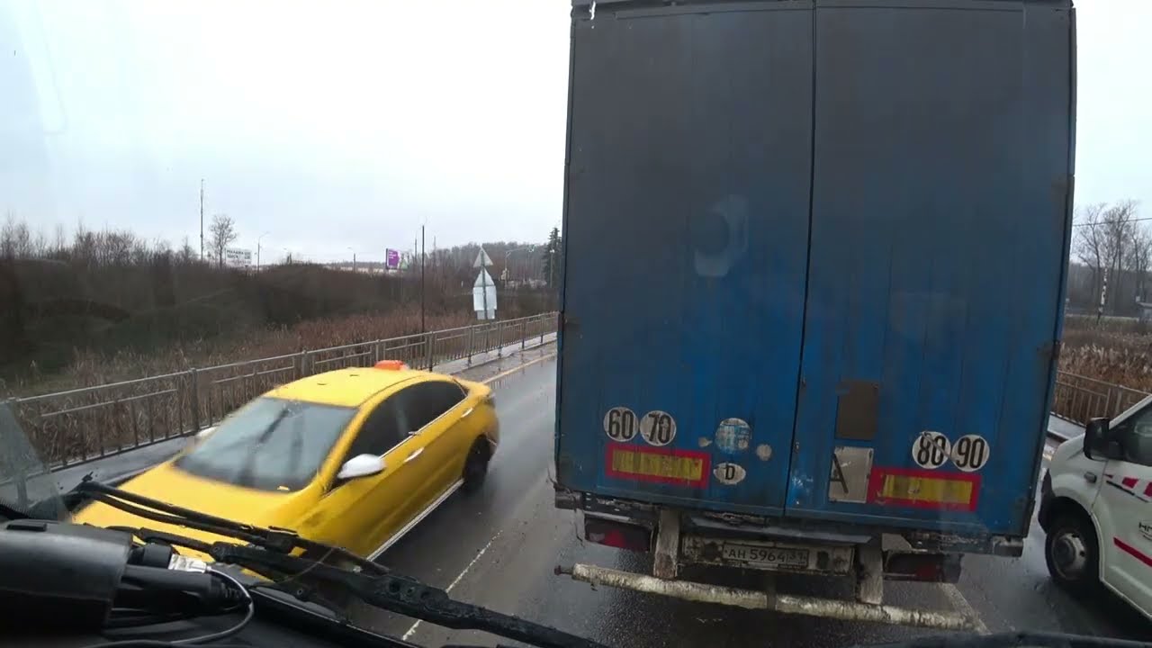 Я НАРУШИЛ ОДИН ИЗ ОСНОВОПОЛОГАЮЩИХ ПРИНЦИПОВ ЧЕЛОВЕКОЛЮБИЯ.  РЕЙС МСК-ЕКБ.