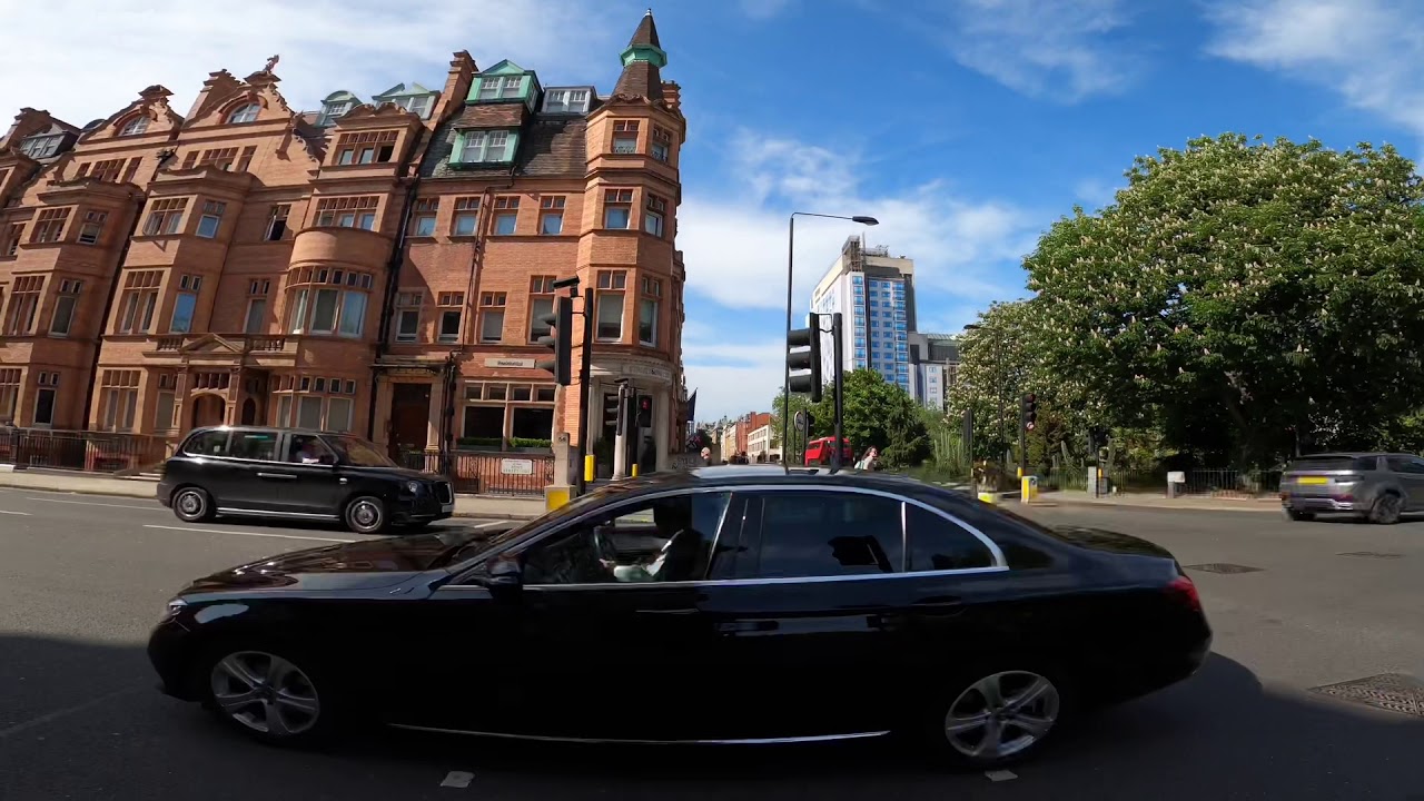 4K London walk- Sloane Square To Sloane Square Station Round Trip During COVID19 In 2020