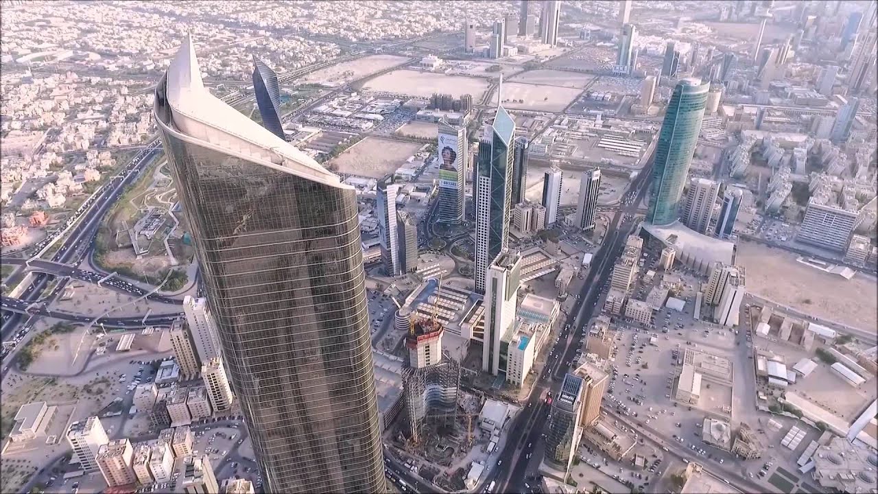AL Hamra Tower in Kuwait by phantom 3 - high altitude ( 450m+ )