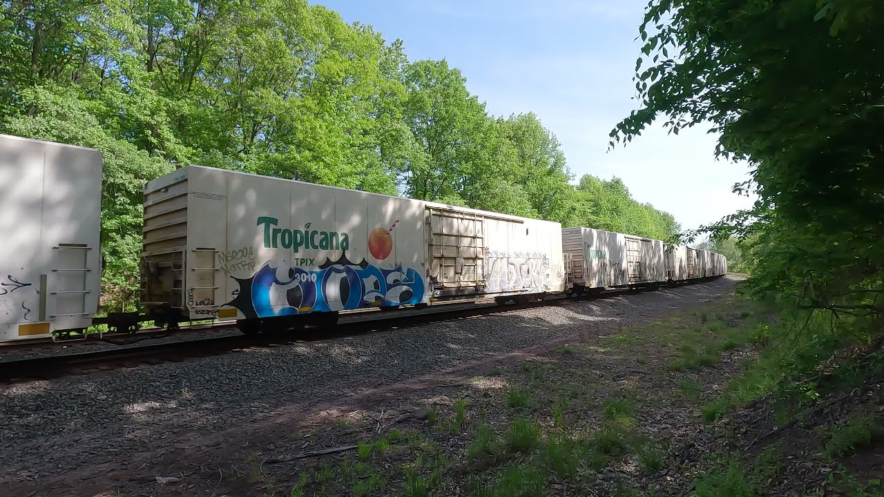 [4K] CSX I032 Tropicana Orange Juice Train through Edison, NJ