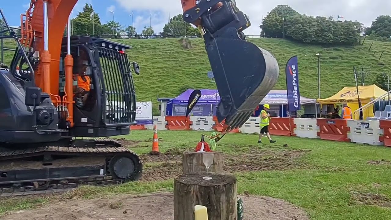 Digger Competition in Fieldays 2022: Get the competitors to pour a cup of Wine!