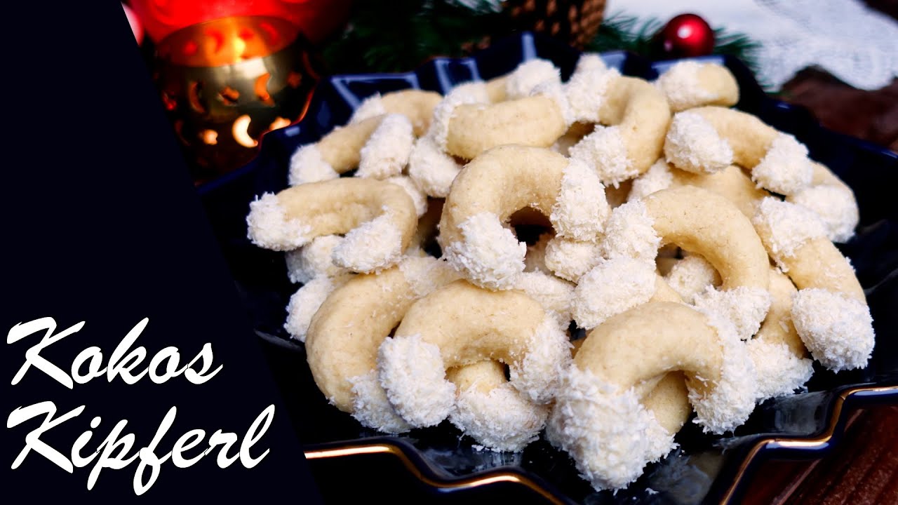 Kokoskipferl | feines Weihnachtsgebäck mit Mandeln & weißer Schokolade