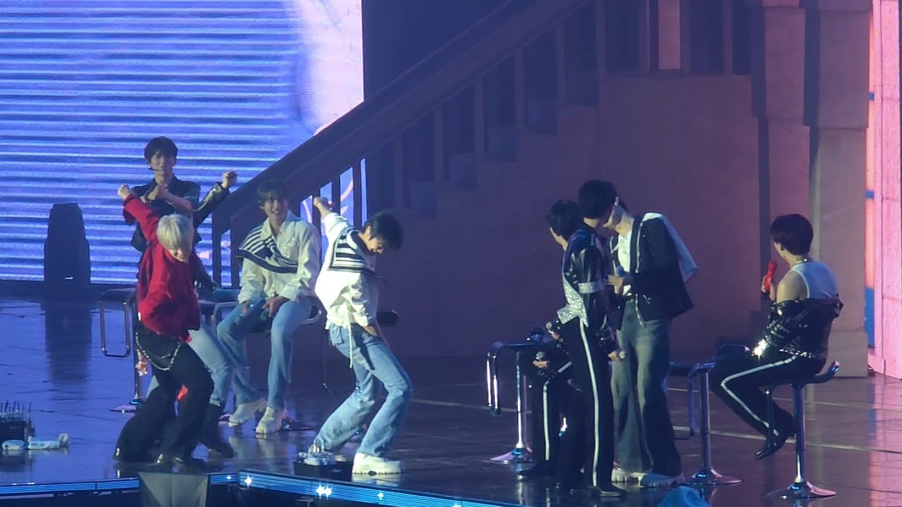 [4K] 250419 ZEROBASEONE(제로베이스원) 석매튜, 김태래 & 김규빈 - ‘Sticky’ 직캠 | ZB1 FAN-CON [BLUE MANSION]