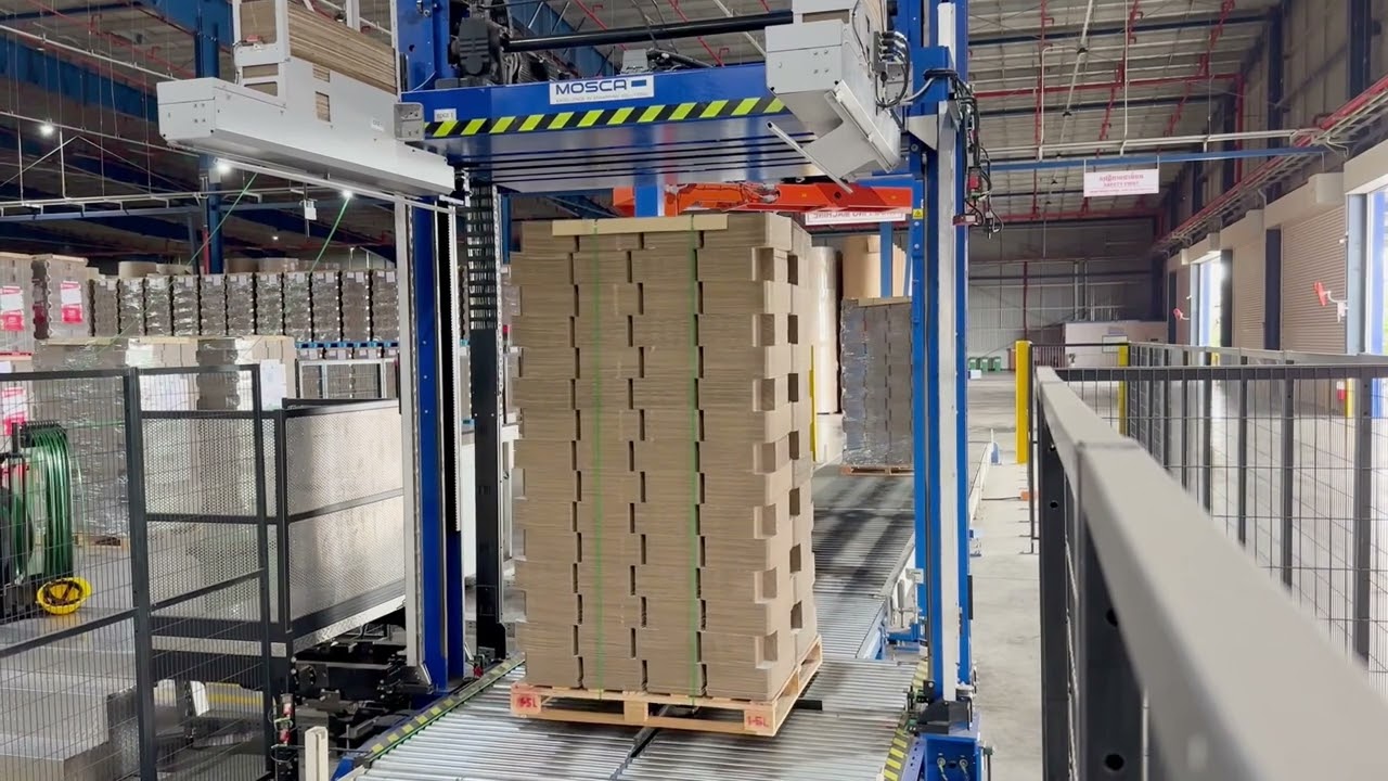 MOSCA SoniXs KCK-121 - Fully Automatic Pallet Packing Press with Top Edge Protection (Corrugated)