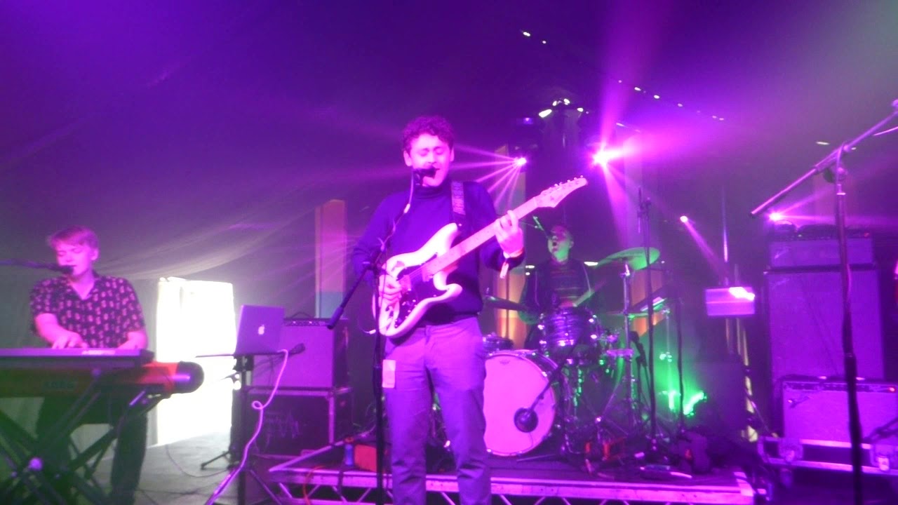 Sun Silva - Just A Romantic  (HD) - The Dive Bar, Brighton - 09.05.19