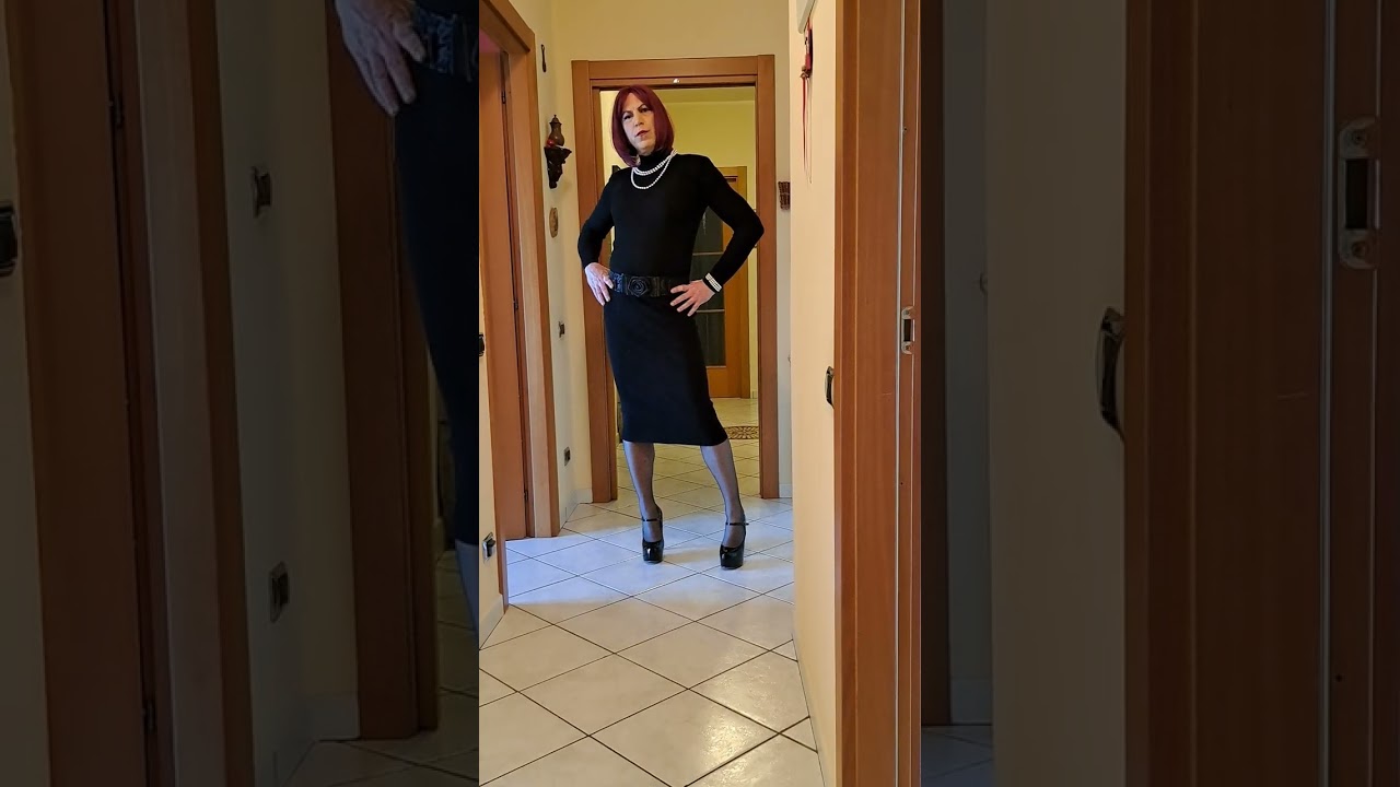Sunday black