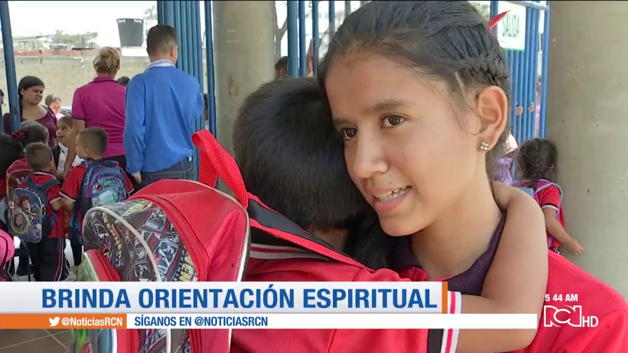 Hazañas Maestras: Fabiola Galeano ofrece orientación espiritual y psicológica a sus estudiantes