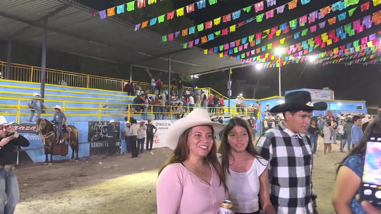 Carnaval Tilzapotla 2026//Parte 9  // Baile Con la Nueva Estrella en el Corral de Toros 