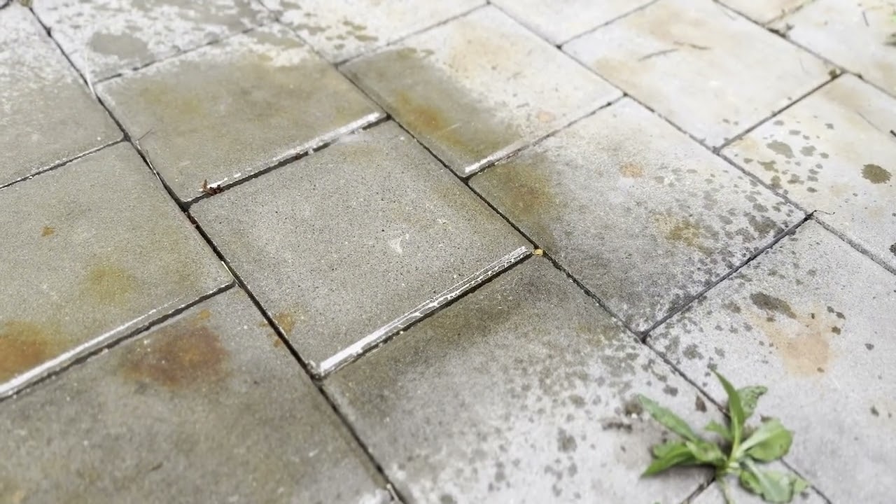 Odstraňovač rzi z betonu a dlažby  RUST