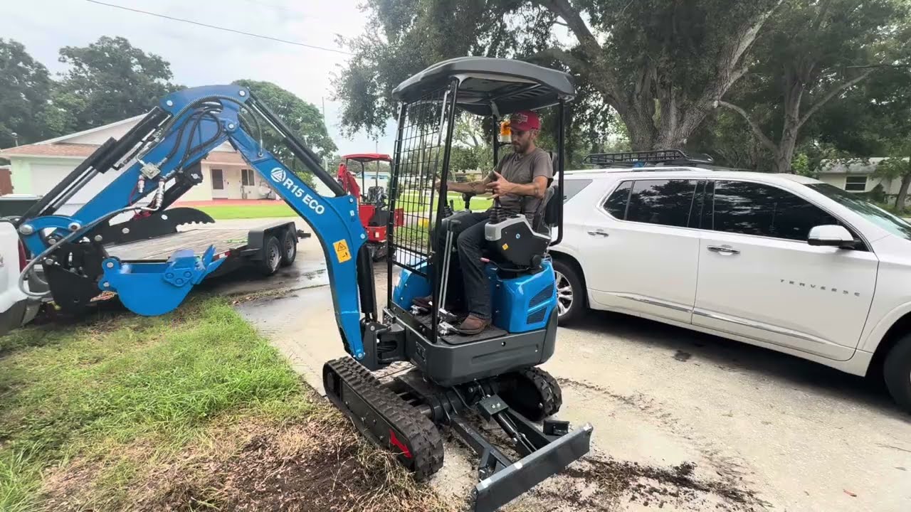Chinese Mini Excavator: Rippa R15 ECO with Kubota Diesel Power….. better than Auction Machines?