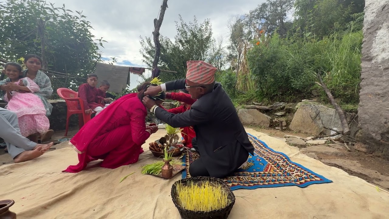 Tika with maya fupu