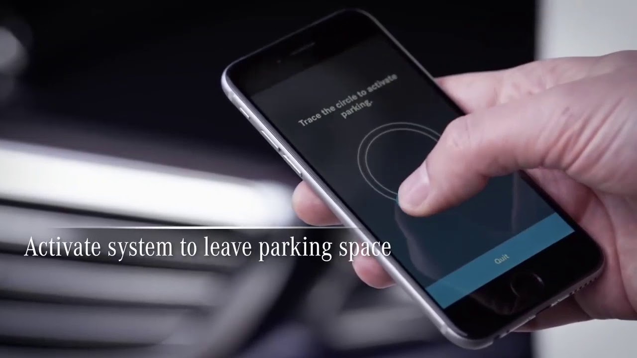 Mercedes-Benz E-Class 2016:Remote Parking Pilot & Parking Pilot