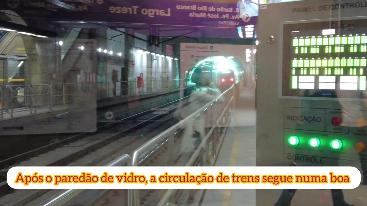 Circulação de trens no Metrô de São Paulo.
