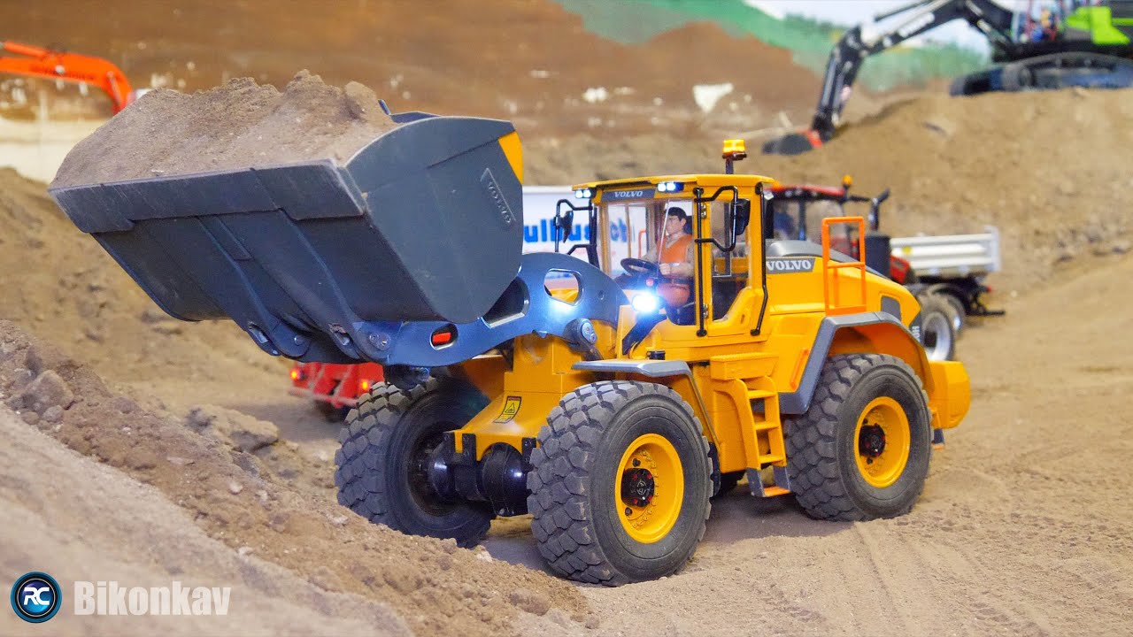 Insane Loading Action & RC Dump Trucks at MTC Osnabr&uuml;ck! 🚧