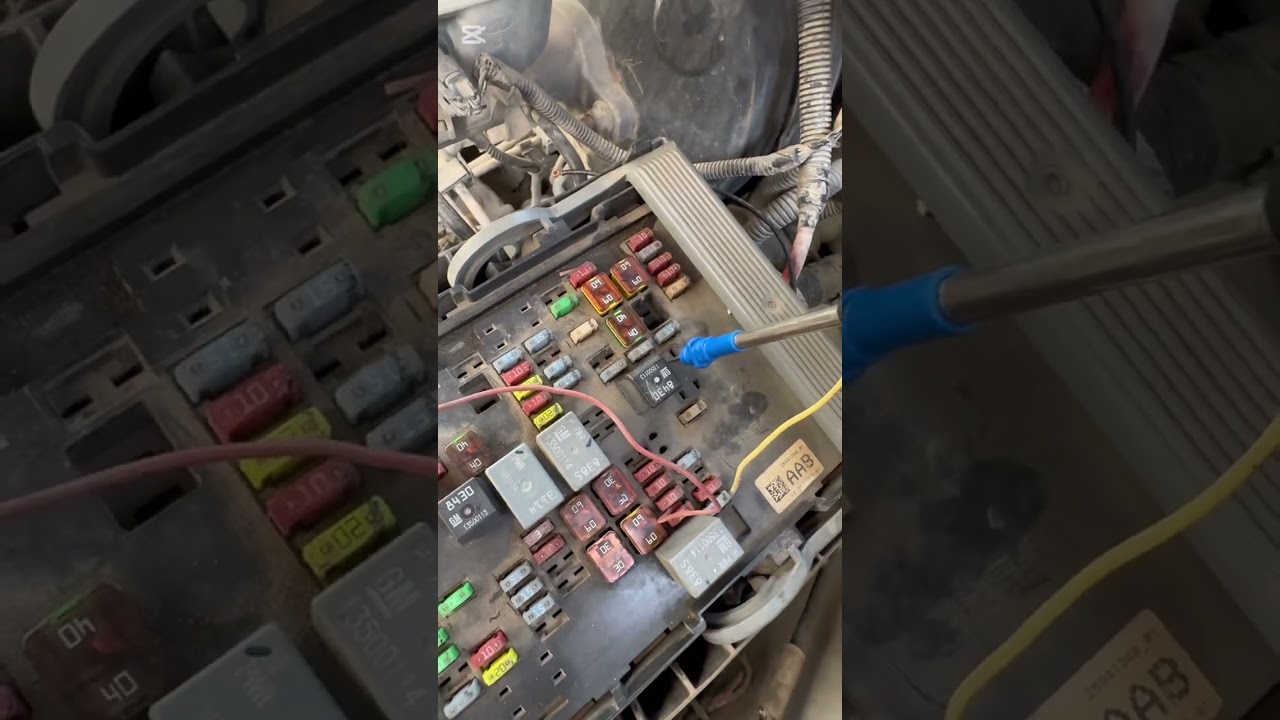 Tahoe 2011 fusebox malfunction تاهو خلل في قاعده الفيوزات مصابيح السكن لاتعمل