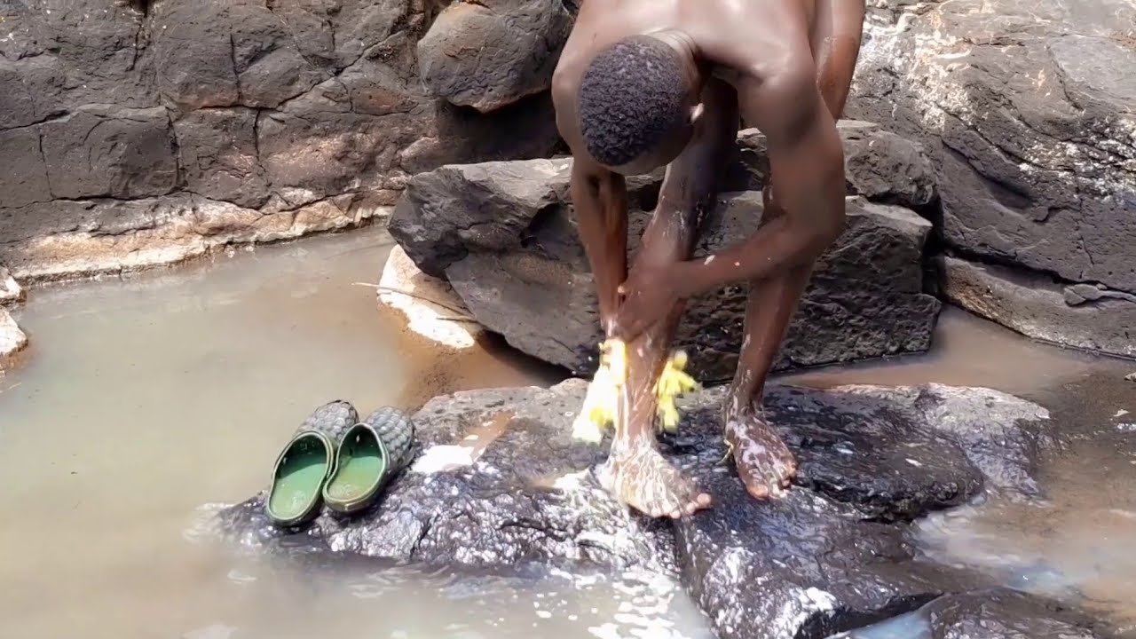 NO NDIRAGIGINYANA BY MUNGAI WA MATAARA