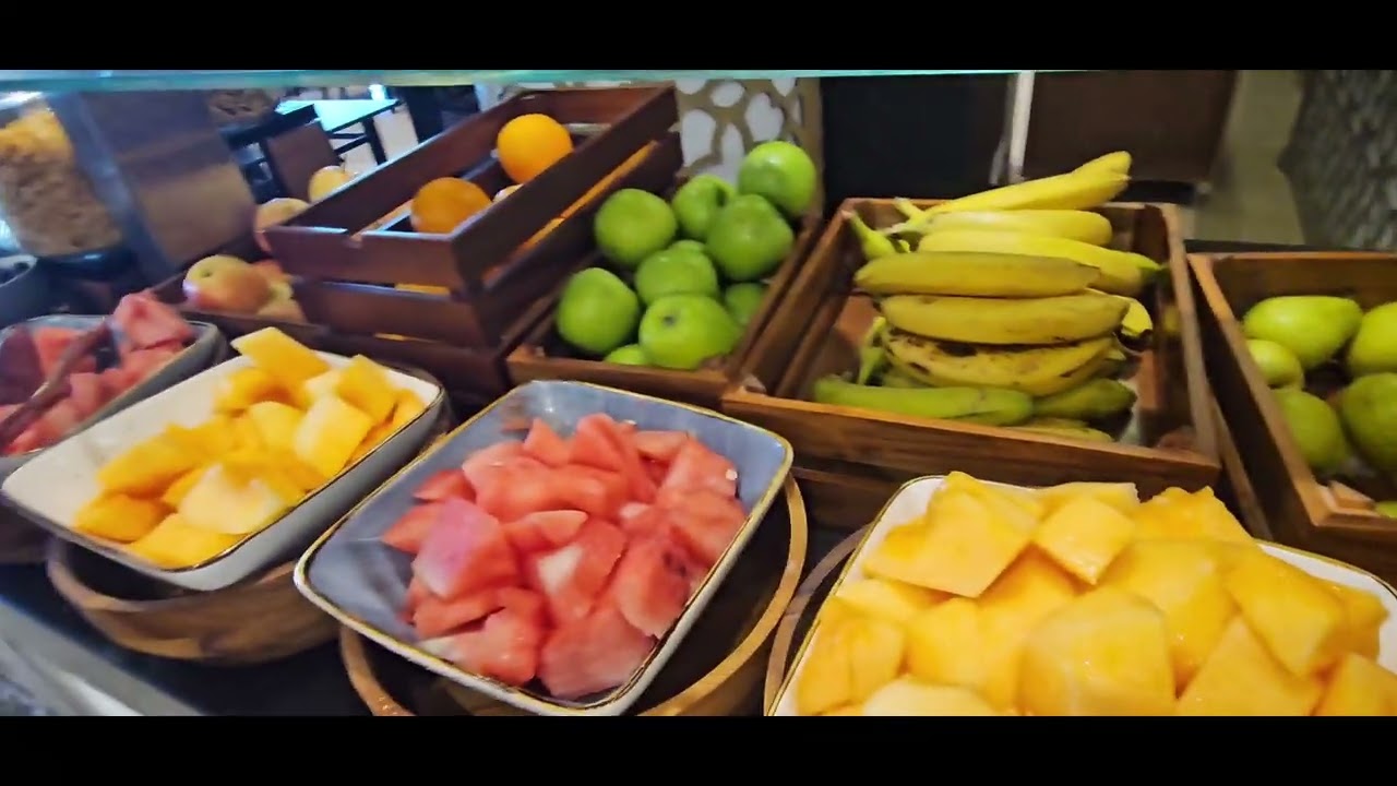 ANWAR AL MADINA MOVENPICK HOTEL - BREAKFAST 