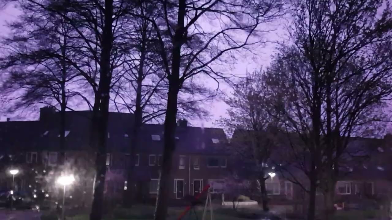 Flinke onweersbui bij ons vannacht 🌩⚡11-04-2023 ⚡