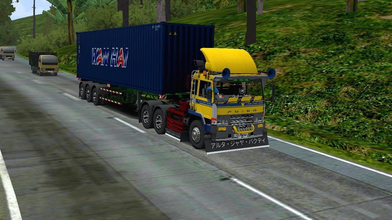 Raungan mesin truck Fuso the great V10 container 60 ton naik gunung sitinjau lauik