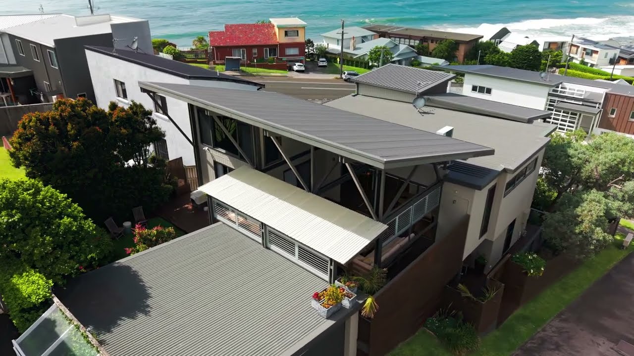 2C Mountain Road, Austinmer • Property FIlm 4K