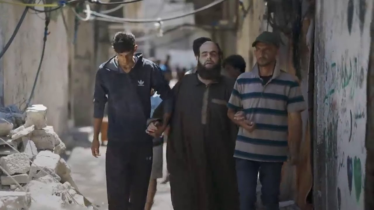 بصيرة القلب: الشيخ فادي الدالي يروي قصة صموده وصداقته مع أنس الشريف | TRT World