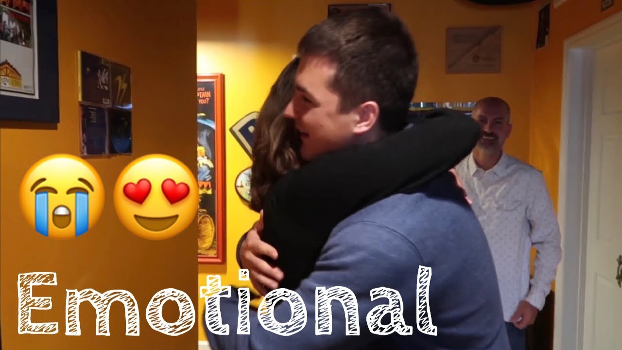 SON SURPRISES PARENTS FOR THANKSGIVING!!