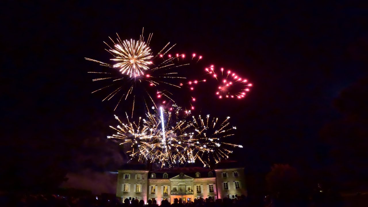 Feu d'Artifice Mariage | Château de Varennes - Charette-Varennes | Lyon Lumière Productions
