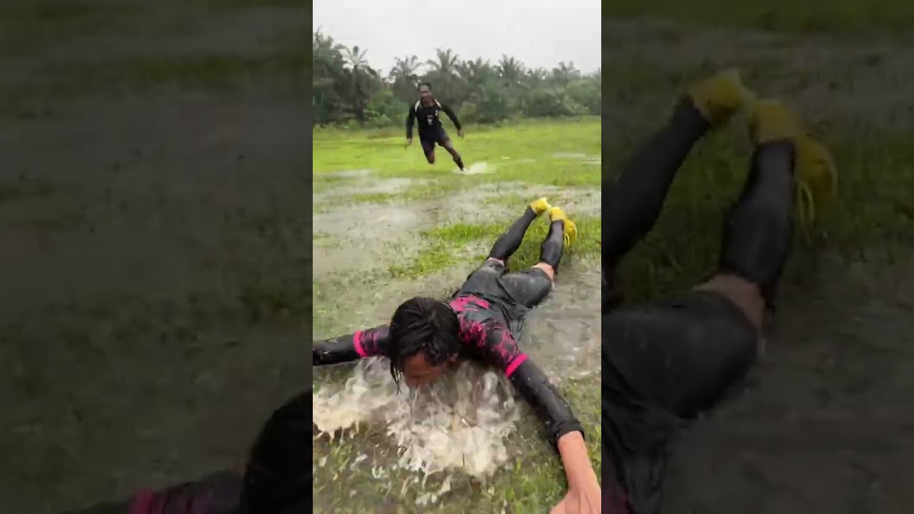 Hampir kena ranjau: #fottball #exben #af2c