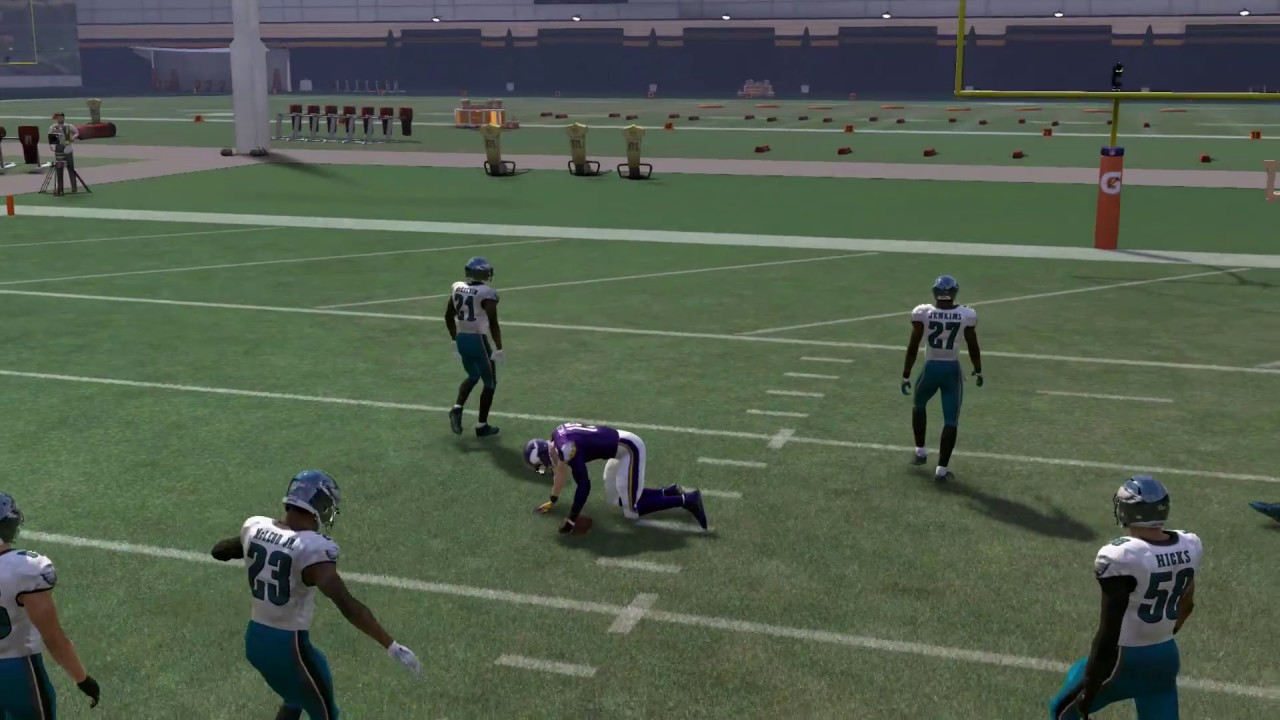Madden 17: Gun Tight Flex PA Slot Options