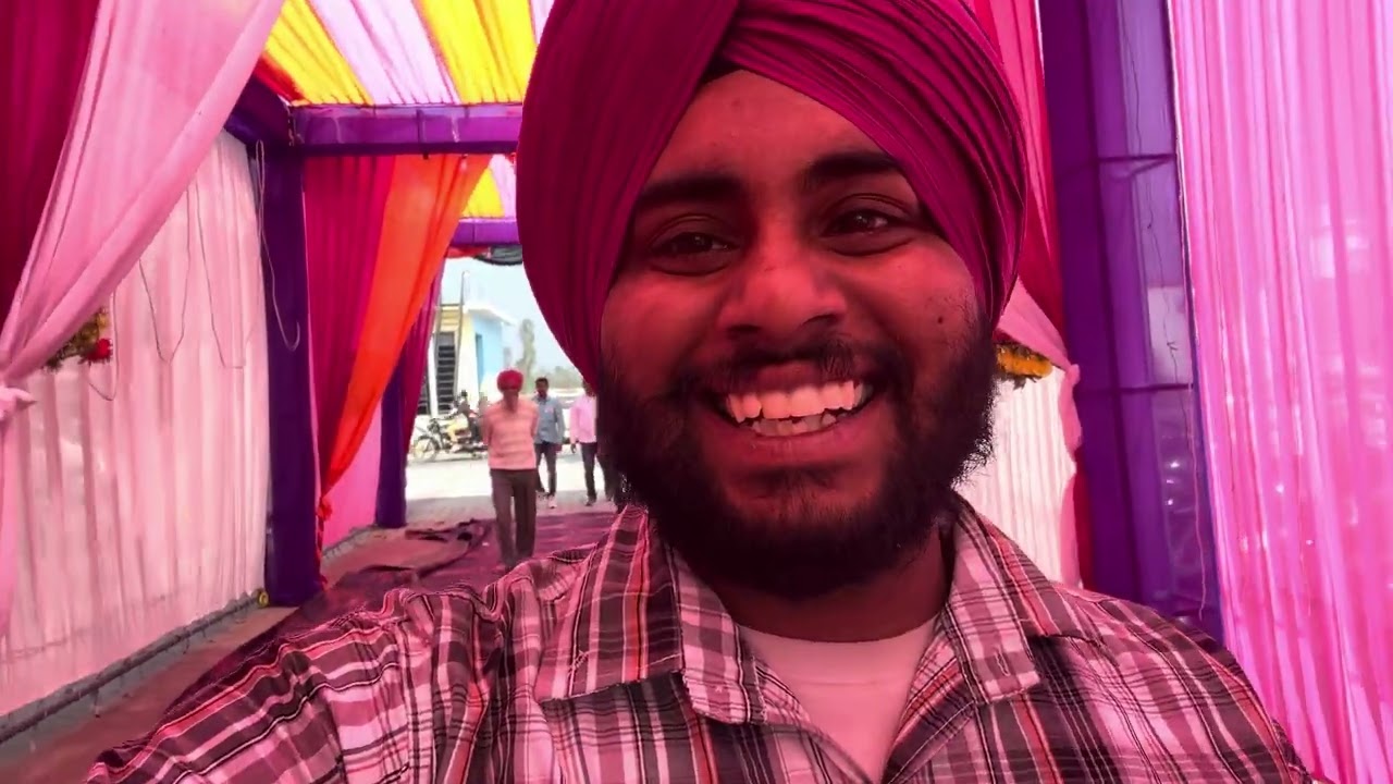 Aaj ham ja rhe hai party me [Mangalam Resort Raas Dandiya Milak Rampur] #attitude #funny #music and 