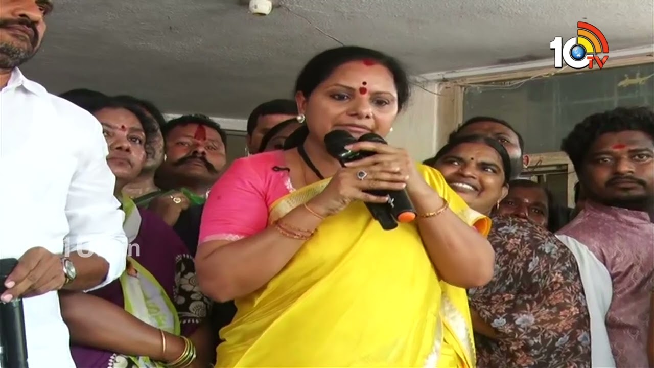 ఆడబిడ్డల ఉసురు తగులుతుంది | Kavitha Visits Khammam Budhan Land Victims | 10TV Digital