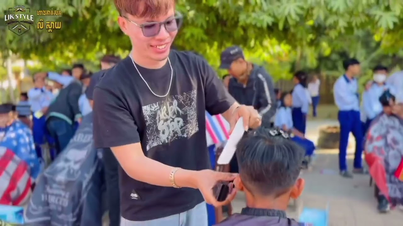 9 ចំណុចសំខាន់ៗមុននឹងបើកហាងកាត់សក់ត្រូវដឹង