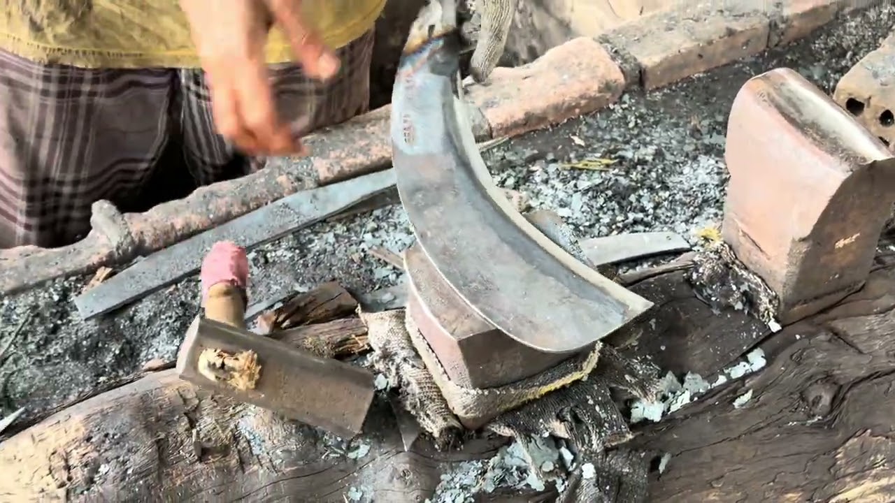 Proses penyepuhan sabit pemotong tebu yang baik dan benar