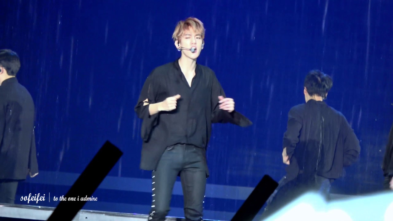 170211 The EXO'rDIUM in HK White Noise 백색소음 Baekhyun Fancam