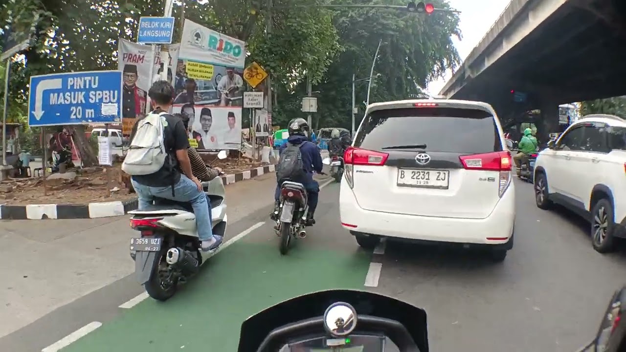 LRT  Lagi depan Arion