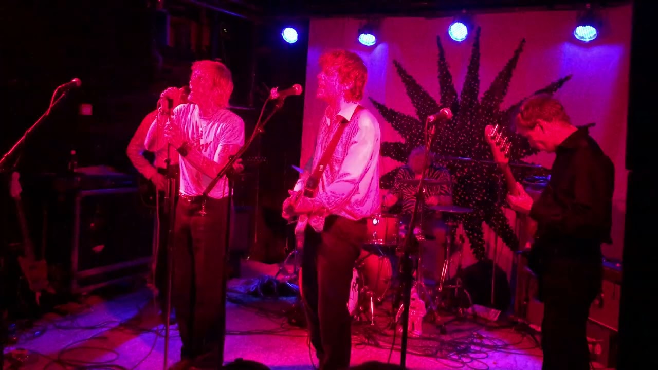 die verlierer @ OCCII amsterdam 7-4-2025