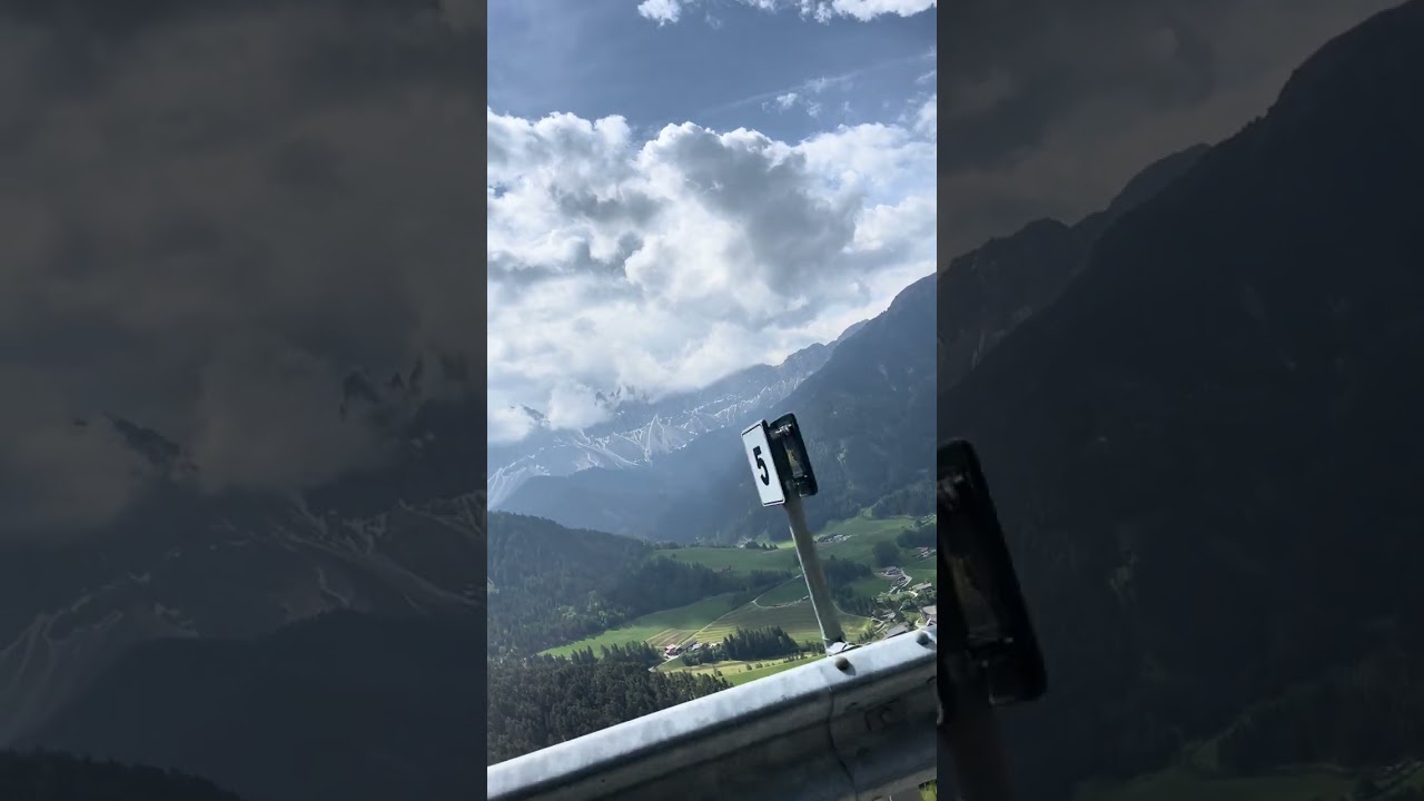 PEMANDANGAN INDAH ... INDONESIA SEBELAH MANA COBA TEBAK WAKAKAKKA