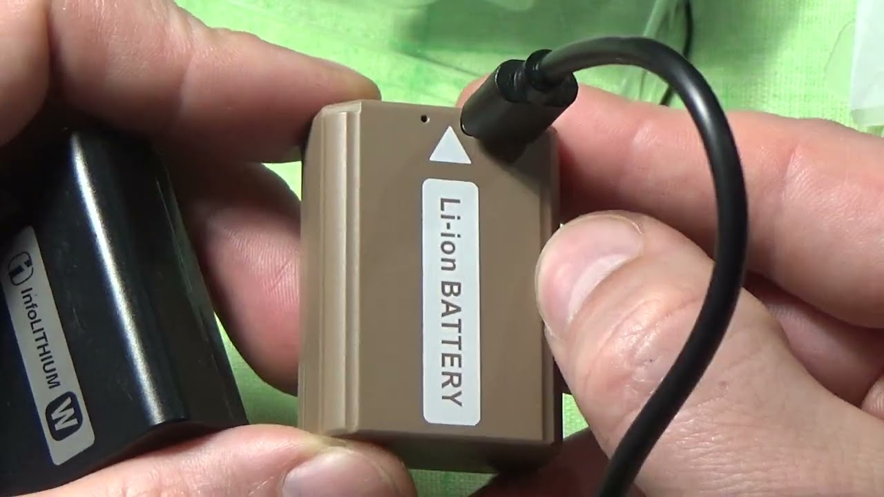 Аккумулятор c встроенным Type C для Фотокамер Sony  KingMa NP FW50 1080mAh + защитный кейс